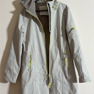 Ilse Jacobsen Light Gray Trench Coat with Neon Yellow Trim
